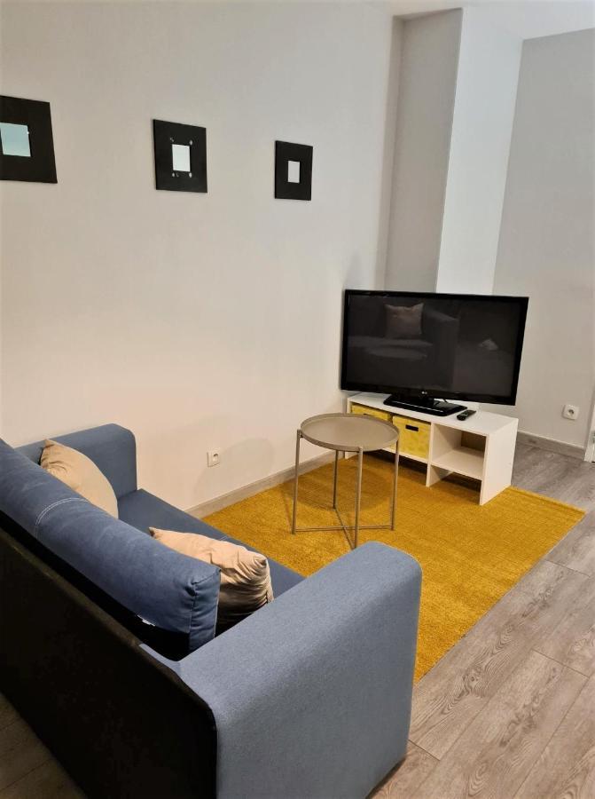 Grand Studio Lyon Villeurbanne Proche Metro - Wifi Luaran gambar